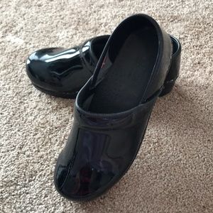 Sanita non slip clogs